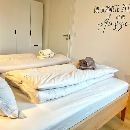 Bergtraum - By Mynests *